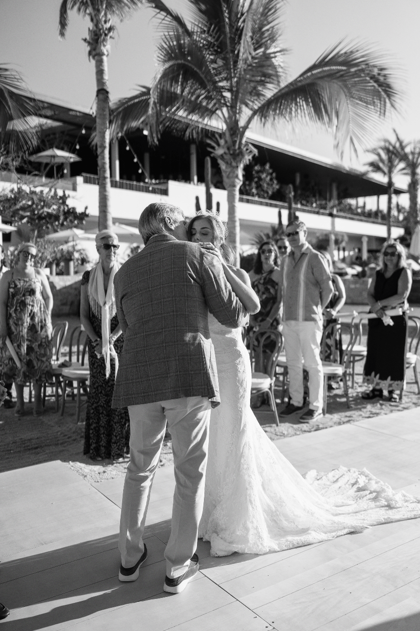 A Romantic Summer Wedding at Chileno Bay, Auberge Resort photo 3