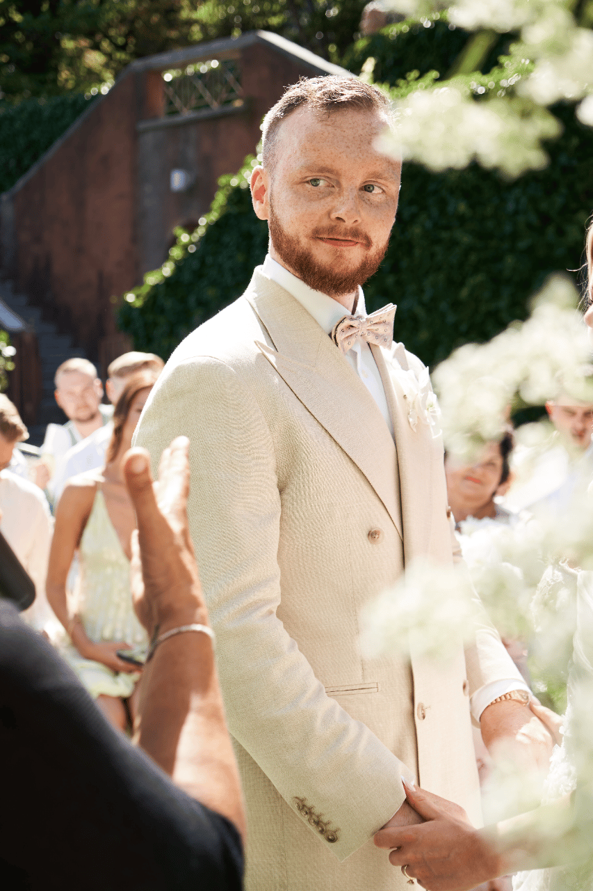 Susanna Kalliosto & Saku Koponen's wedding-image-14