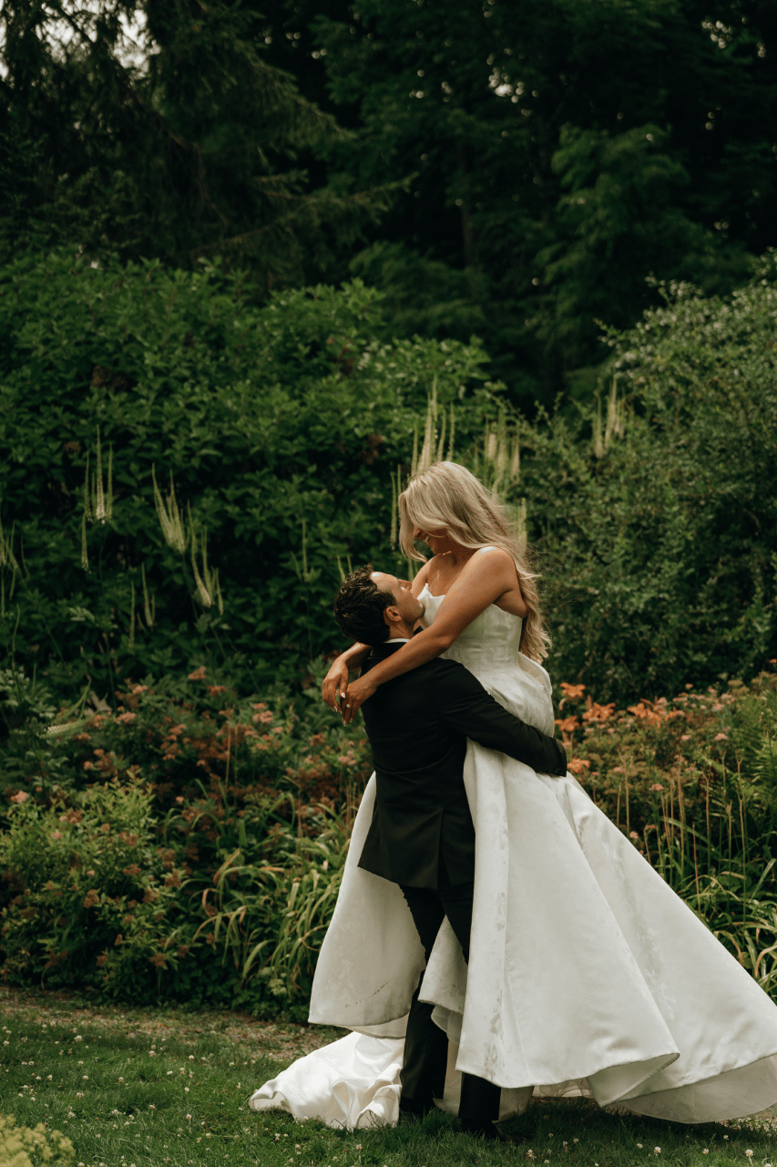Sophia Avery & Nicholas Cronin's wedding-image-30