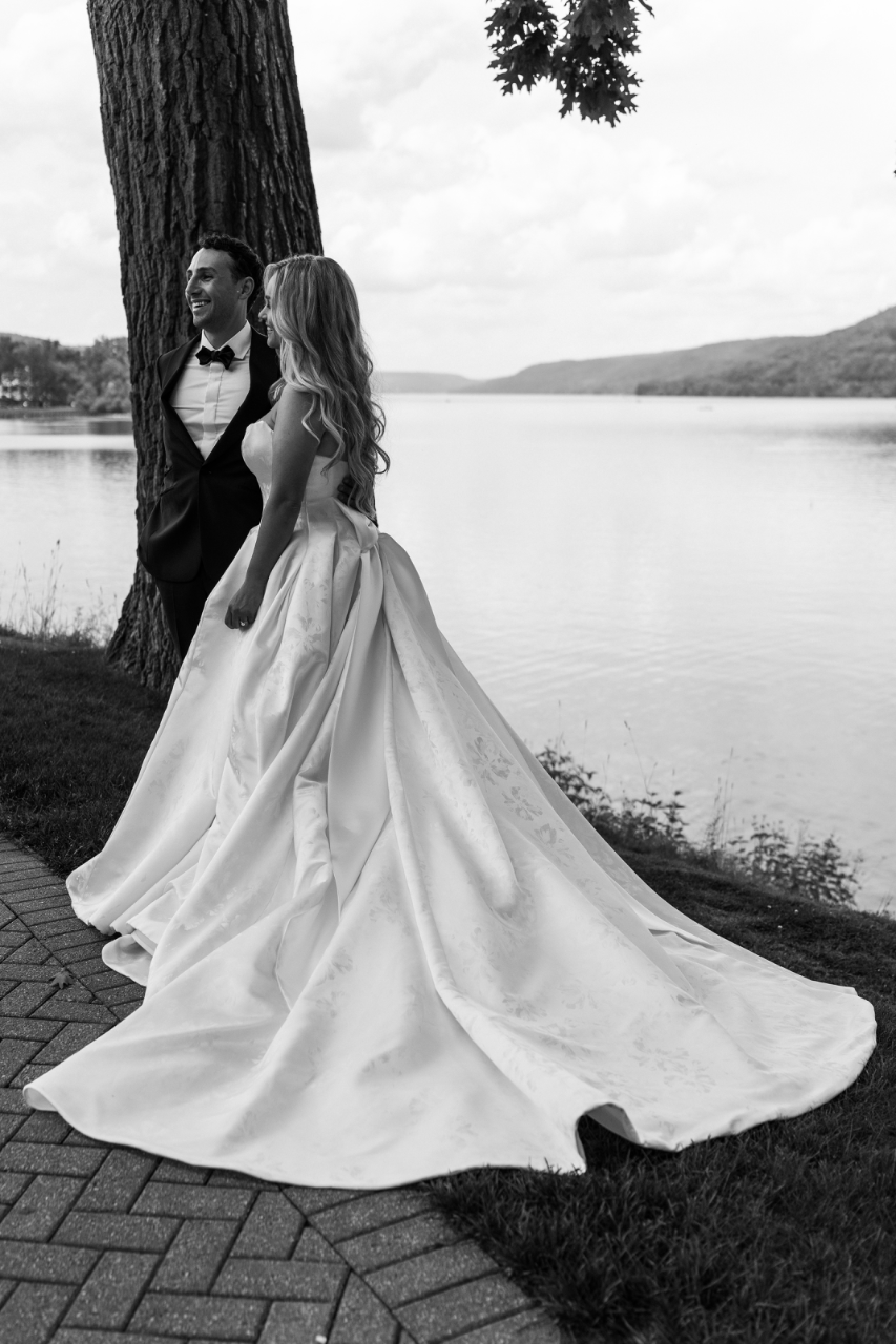 Sophia Avery & Nicholas Cronin's wedding-image-11