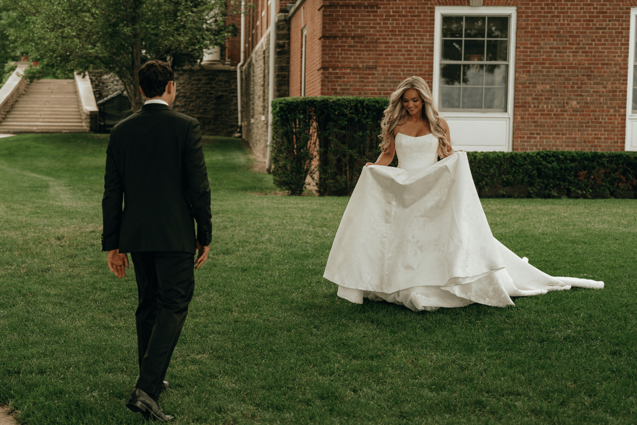 Sophia Avery & Nicholas Cronin's wedding-image-15