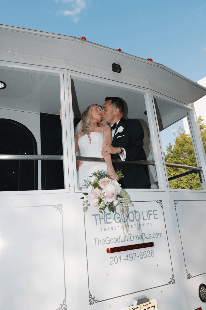 Jenny Schweiger & Dean Schweiger's wedding-image-44