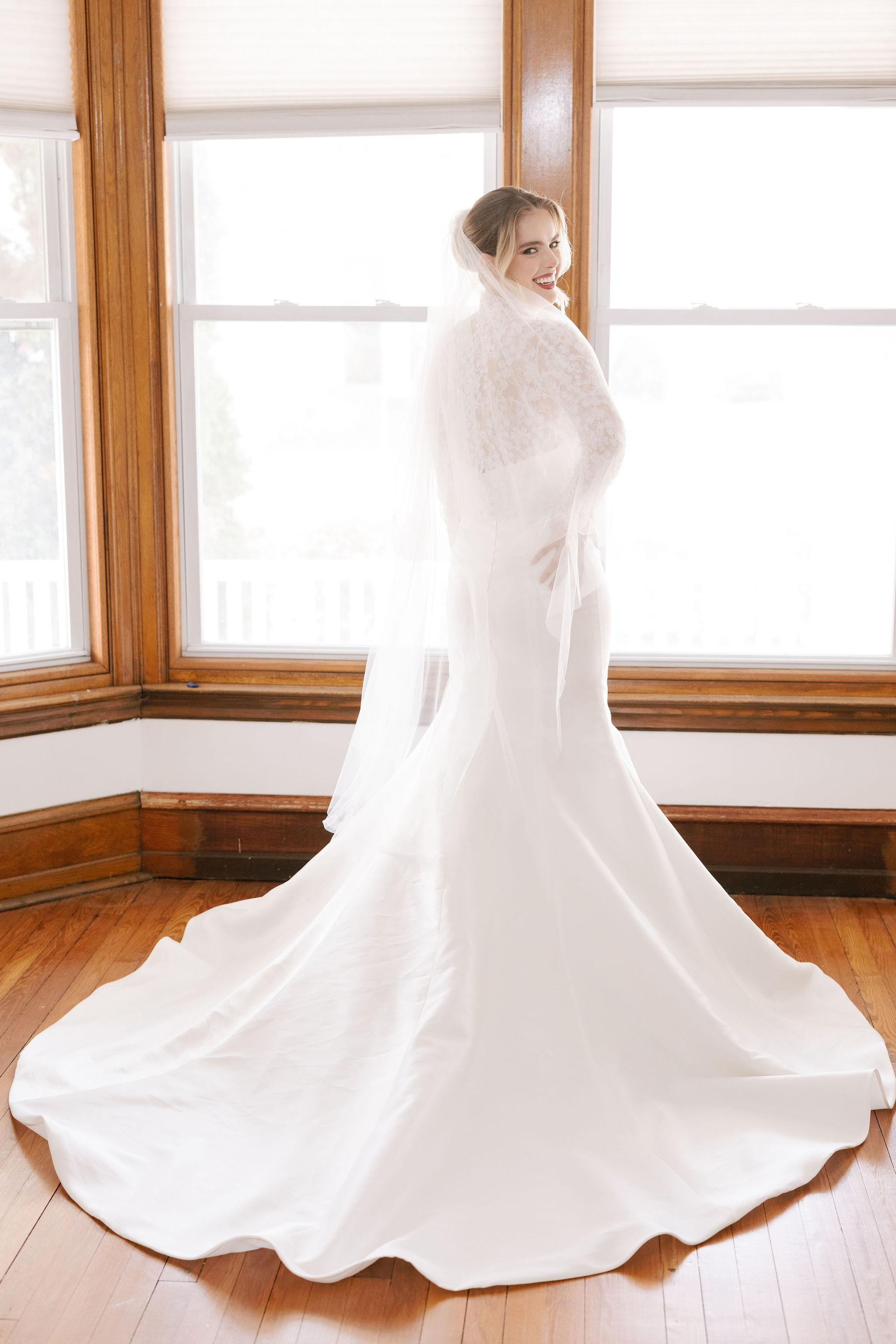 A Vintage Fall Wedding at The Arches 16