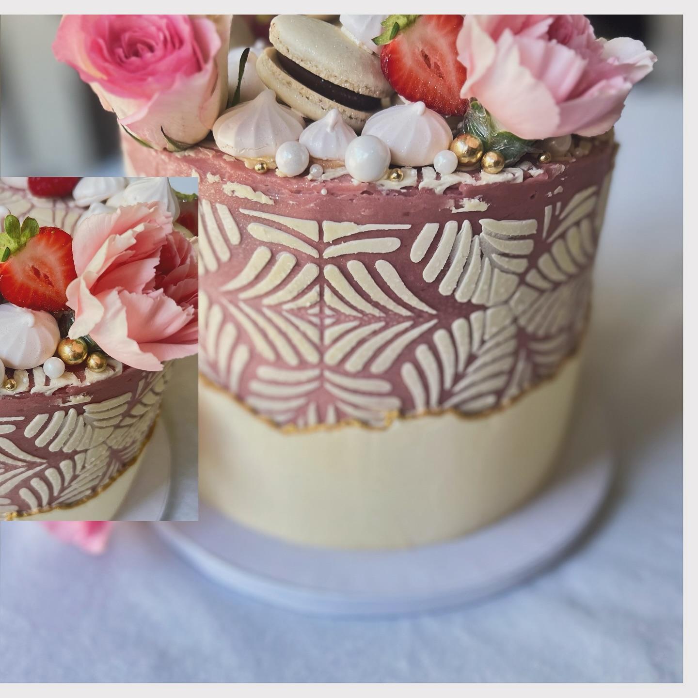 Blondie's Boutique Bakery portfolio 1