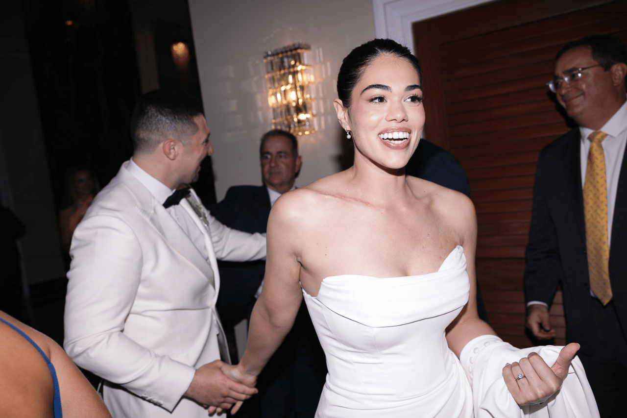 Isabella Hoed de Beche & Nikolas Velikopoljski's wedding-image-4
