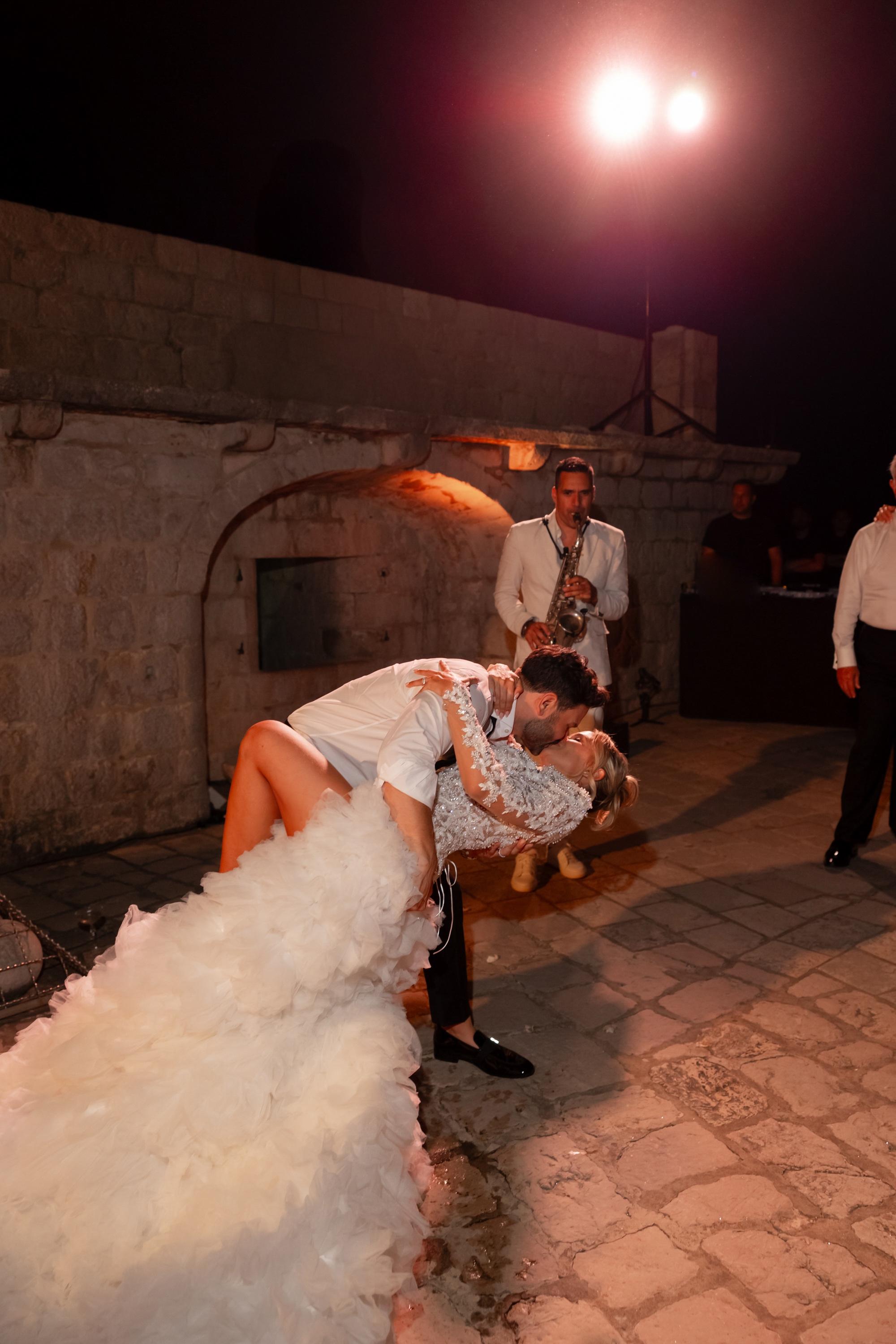 Veronika Dash and Andrew Sandler's Wedding 19