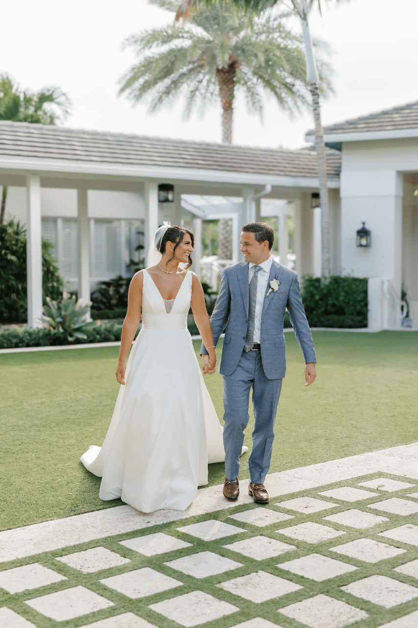 A Romantic Fall Wedding at Pelican Club photo 4