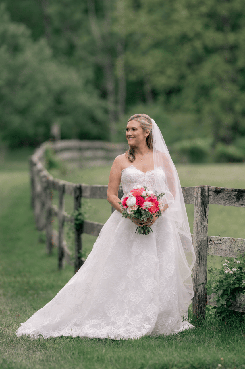 Eliza Montague & Bryan Agee's wedding-image-6
