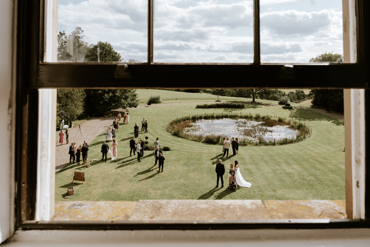 Megan Luck & Daniel Binnion's wedding-image-17
