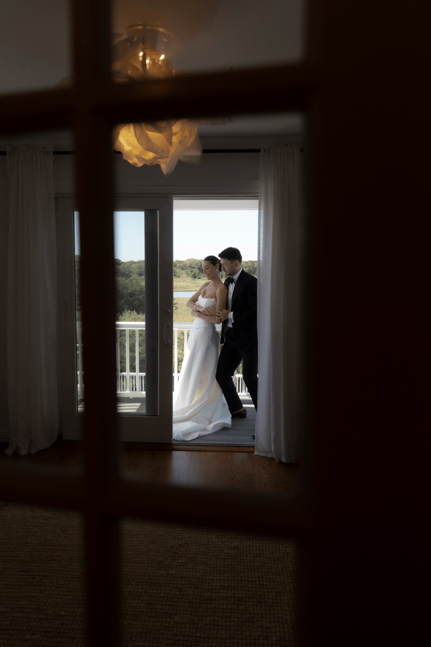 Hope Joyce & Thomas Van Wazer's wedding-image-12