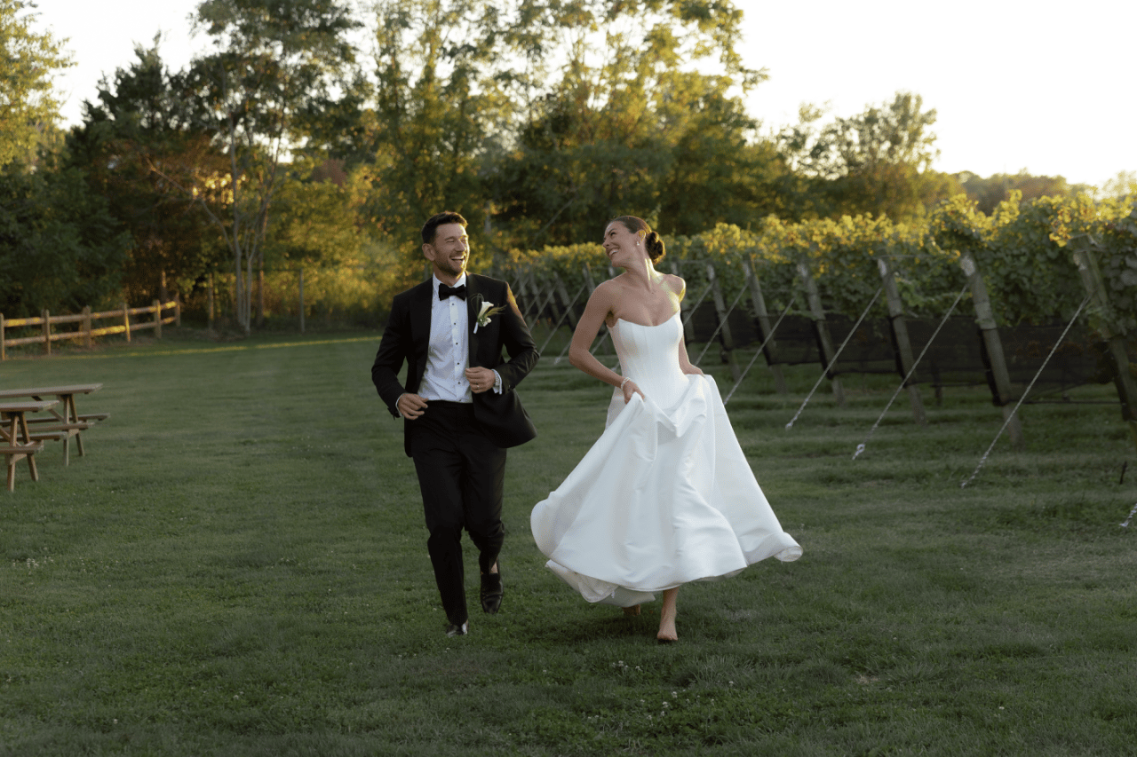 Hope Joyce & Thomas Van Wazer's wedding-image-38