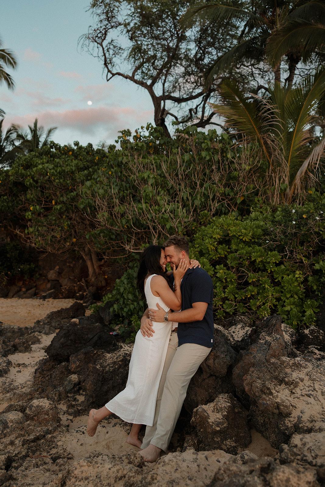 A Classic Spring Engagement at Makena Cove 60