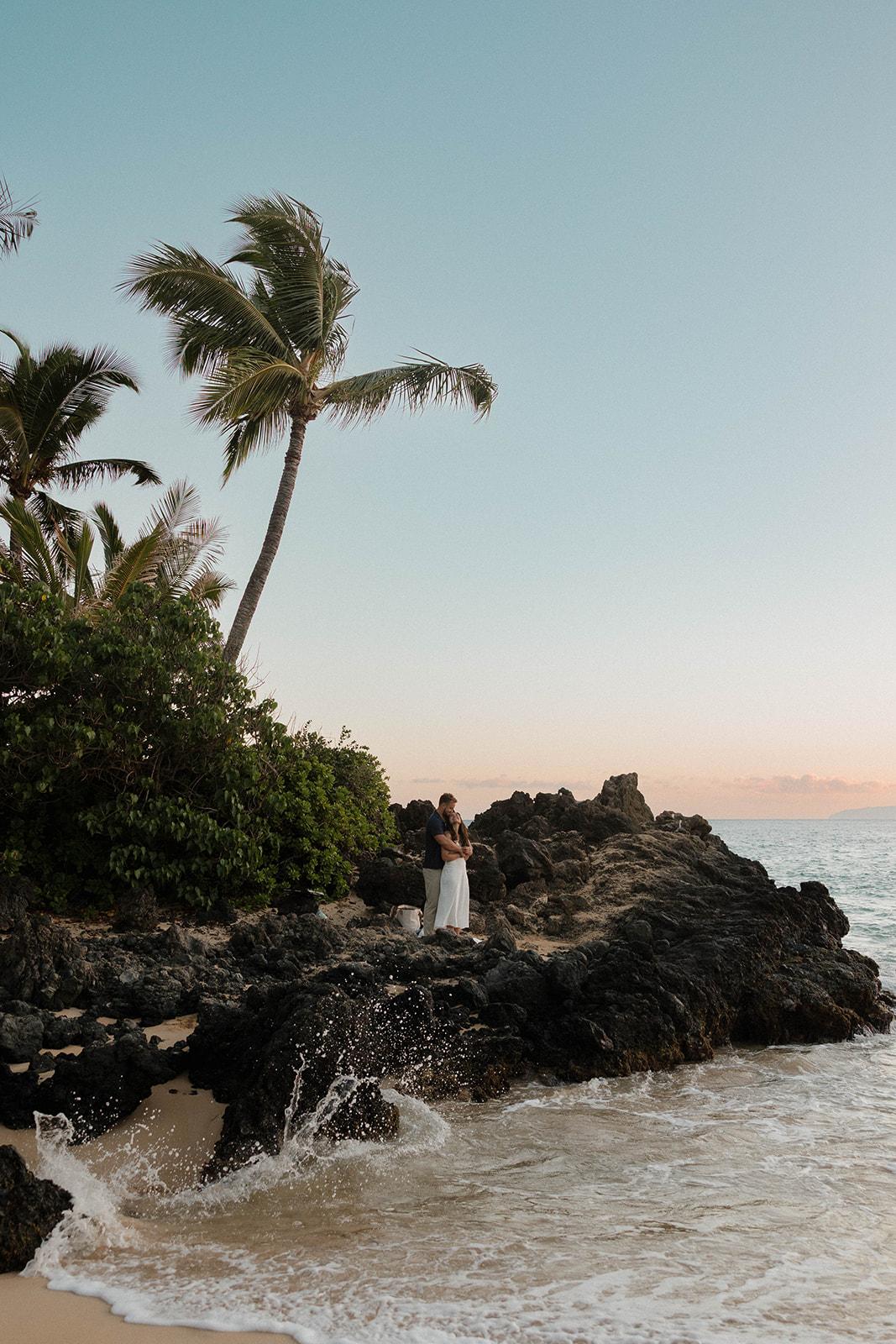 A Classic Spring Engagement at Makena Cove 51