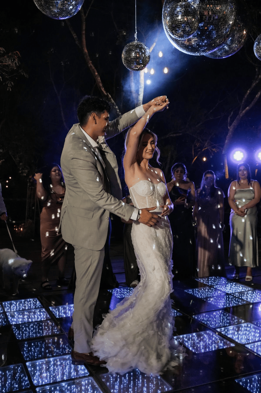 Ellen Hales & Sahachel Flores's wedding-image-143