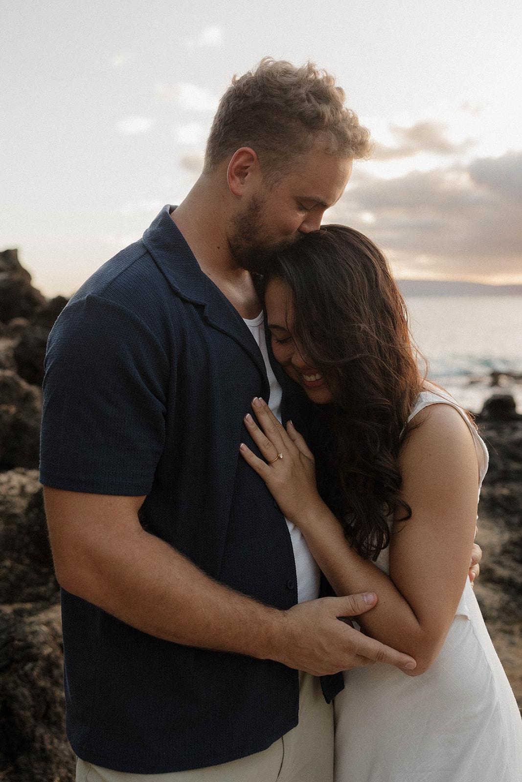A Classic Spring Engagement at Makena Cove 16
