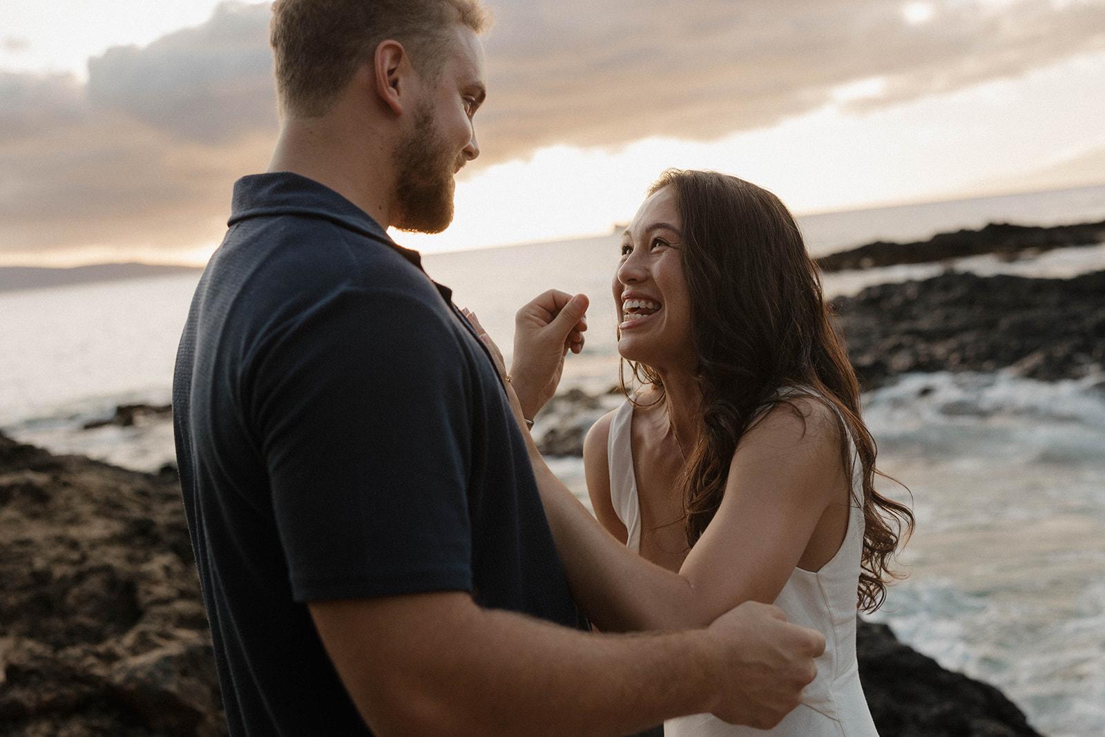 A Classic Spring Engagement at Makena Cove 11