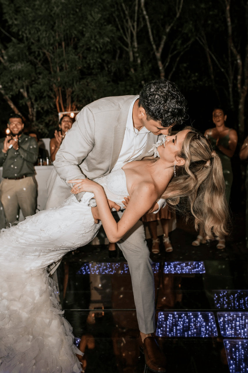 Ellen Hales & Sahachel Flores's wedding-image-45