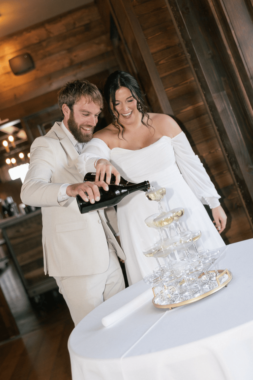 Carrie Olson & Zack Olson's wedding-image-18