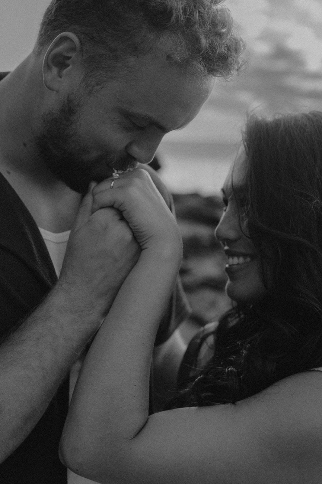 A Classic Spring Engagement at Makena Cove 8