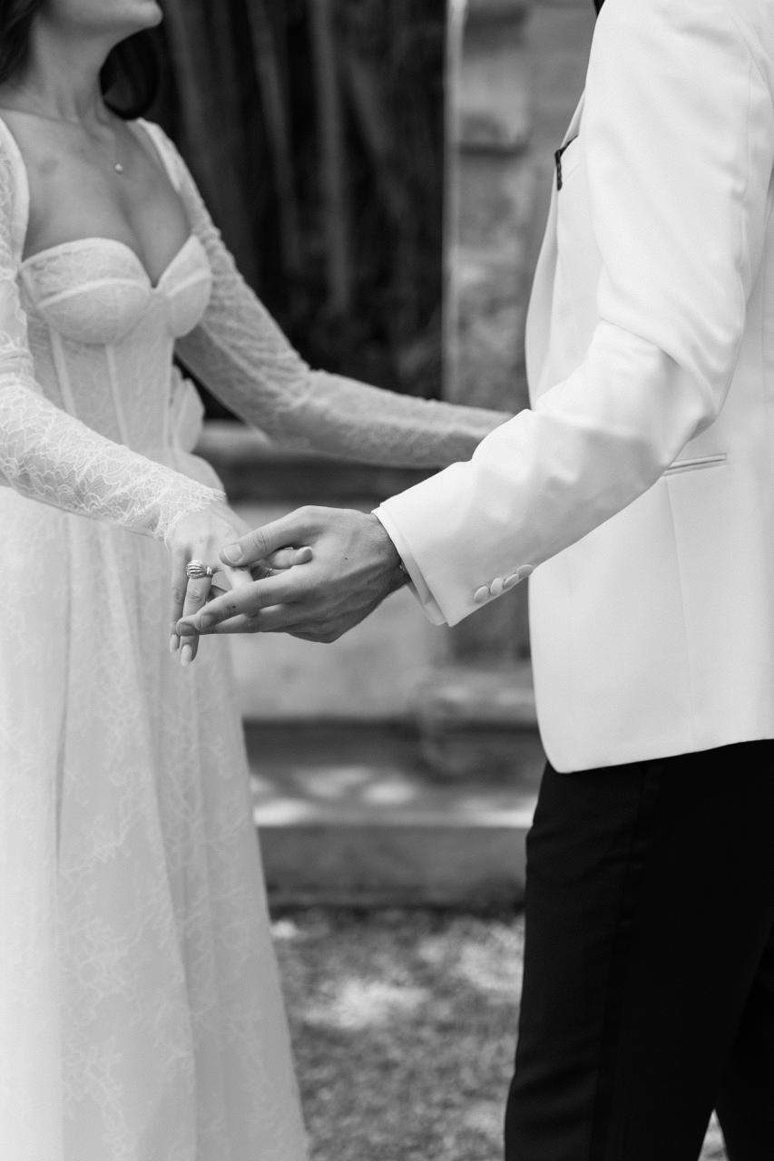 Bold Black-Tie Romance in a Historic Monastery photo 3