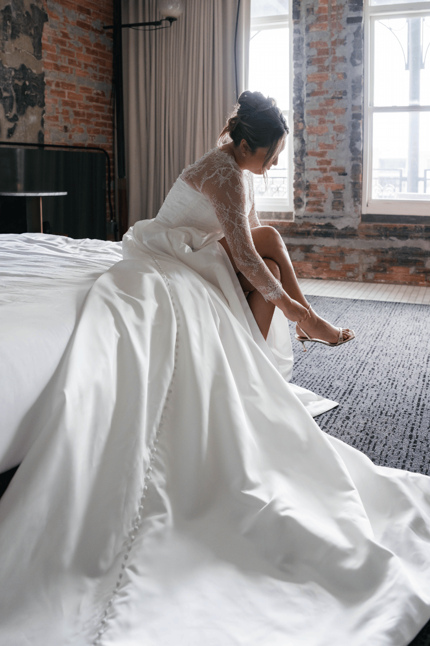 A Modern Fall Wedding at Hotel Haya photo 3