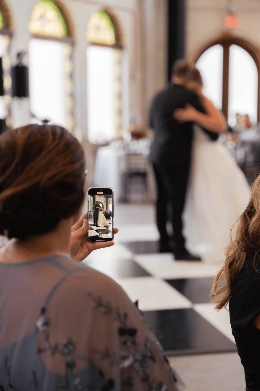 Leah Cerny & Matthew Belz's wedding-image-17