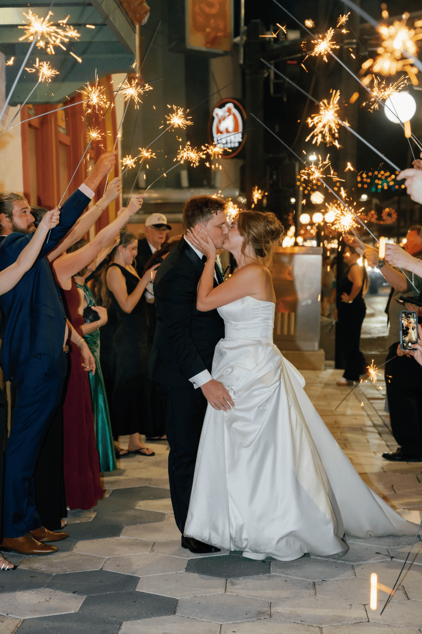 A Modern Fall Wedding at Hotel Haya