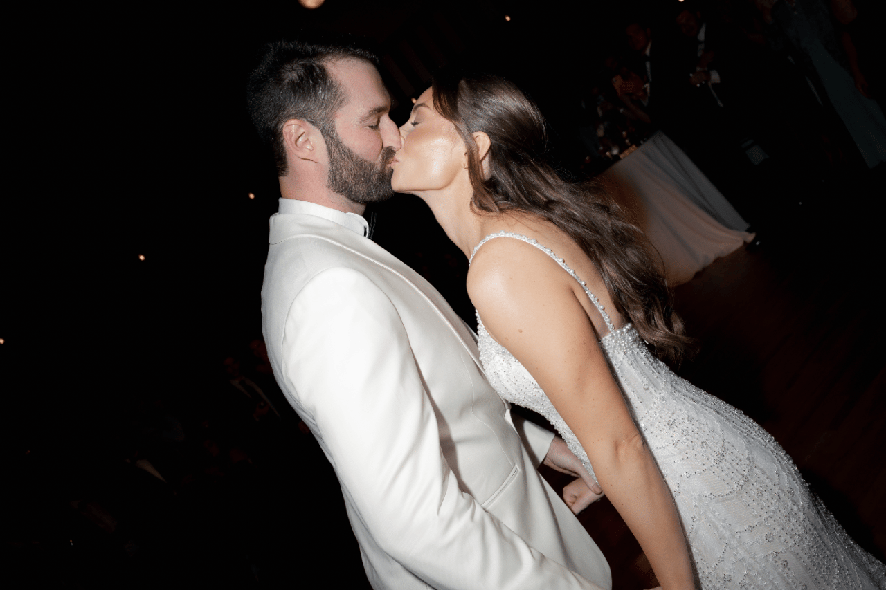 Alexandra Caulfield & David Caulfield's wedding-image-49