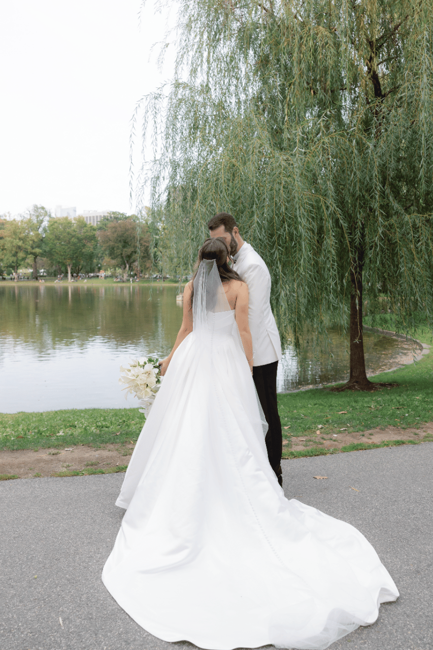 Alexandra Caulfield & David Caulfield's wedding-image-84