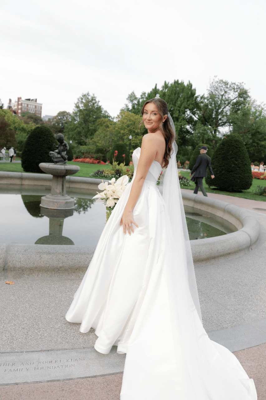 Alexandra Caulfield & David Caulfield's wedding-image-57