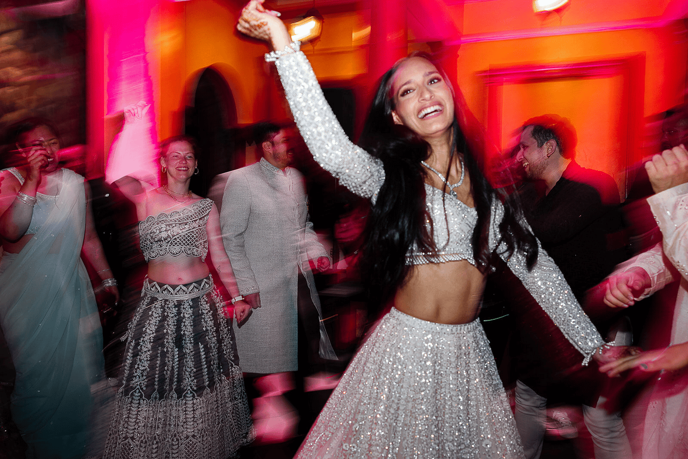 A Non-Traditional Spring Wedding at Hotel Villa Caletas photo 5