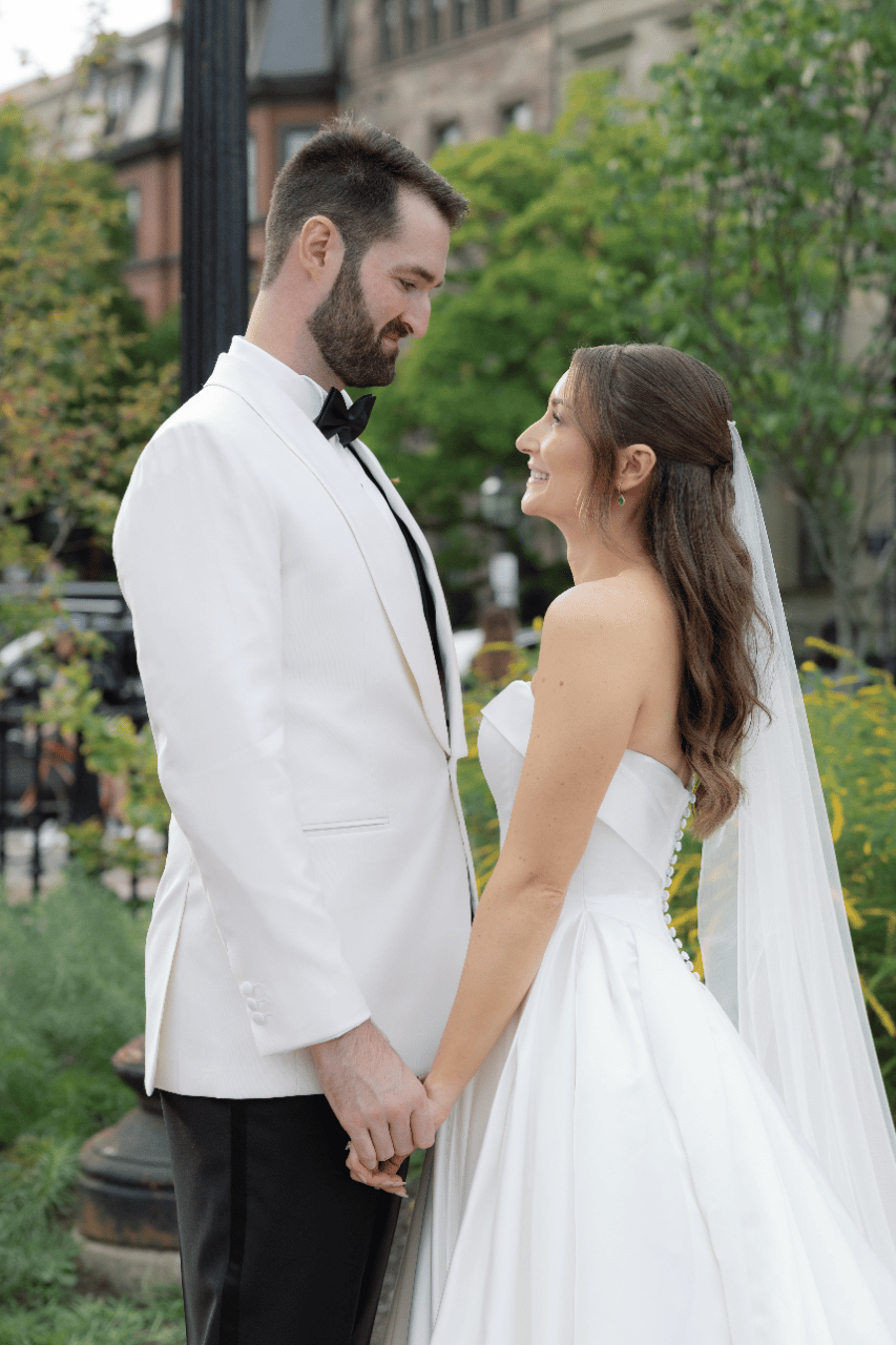 Alexandra Caulfield & David Caulfield's wedding-image-15