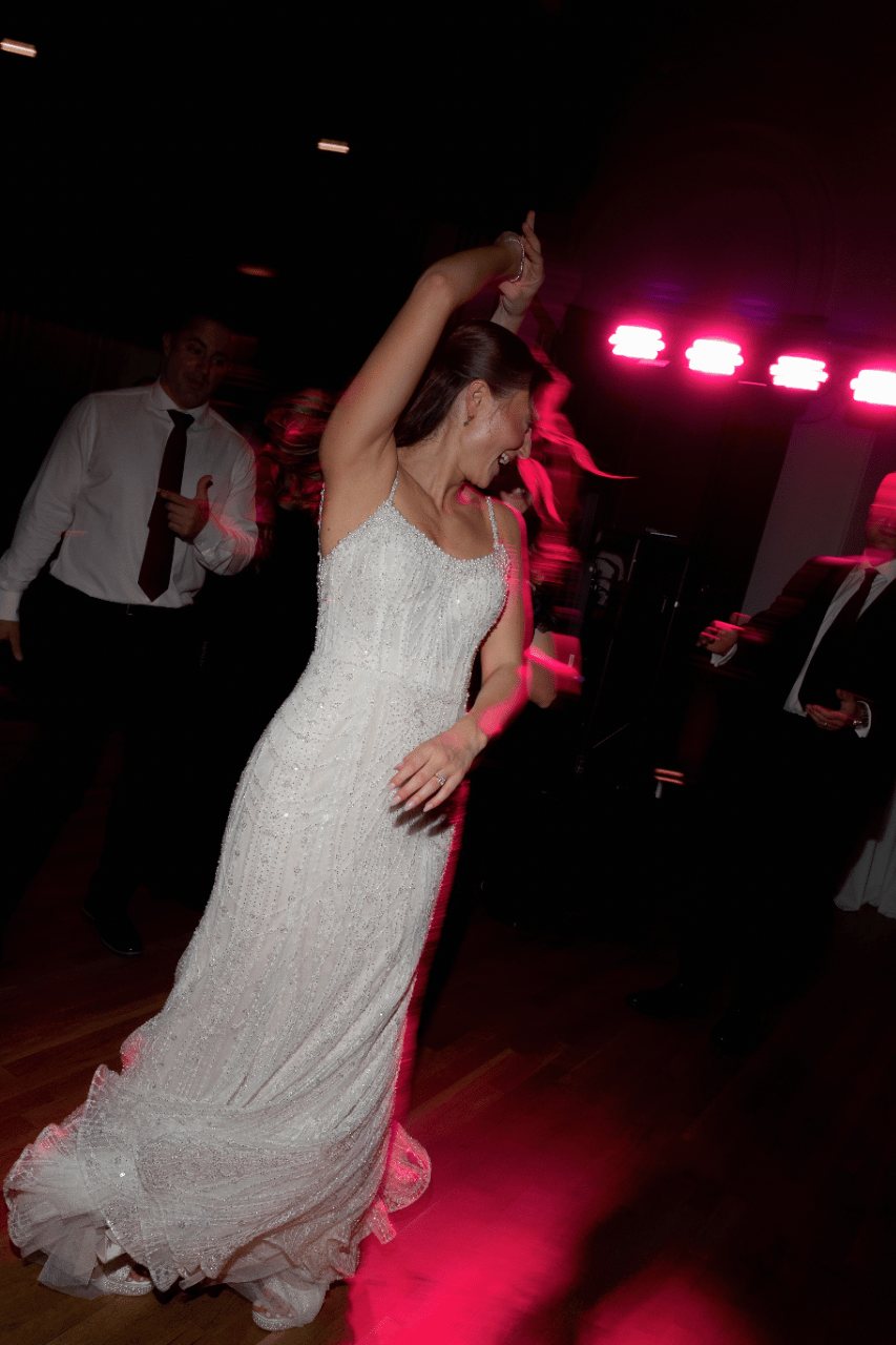 Alexandra Caulfield & David Caulfield's wedding-image-20