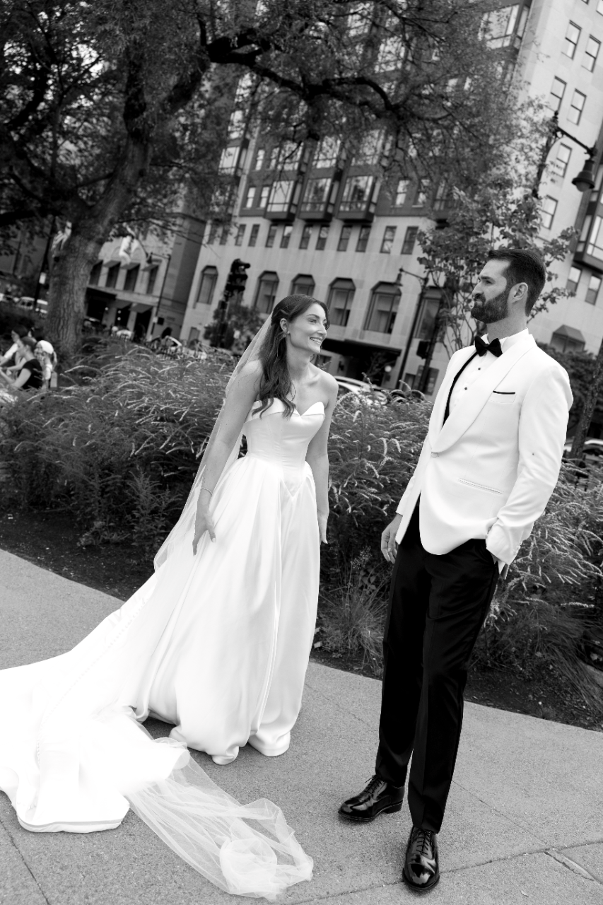 Alexandra Caulfield & David Caulfield's wedding-image-26