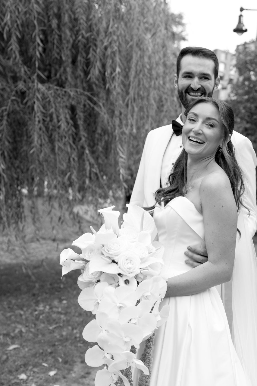 Alexandra Caulfield & David Caulfield's wedding-image-6