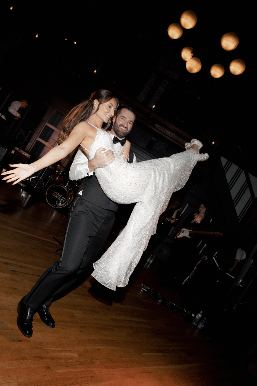 Alexandra Caulfield & David Caulfield's wedding-image-22