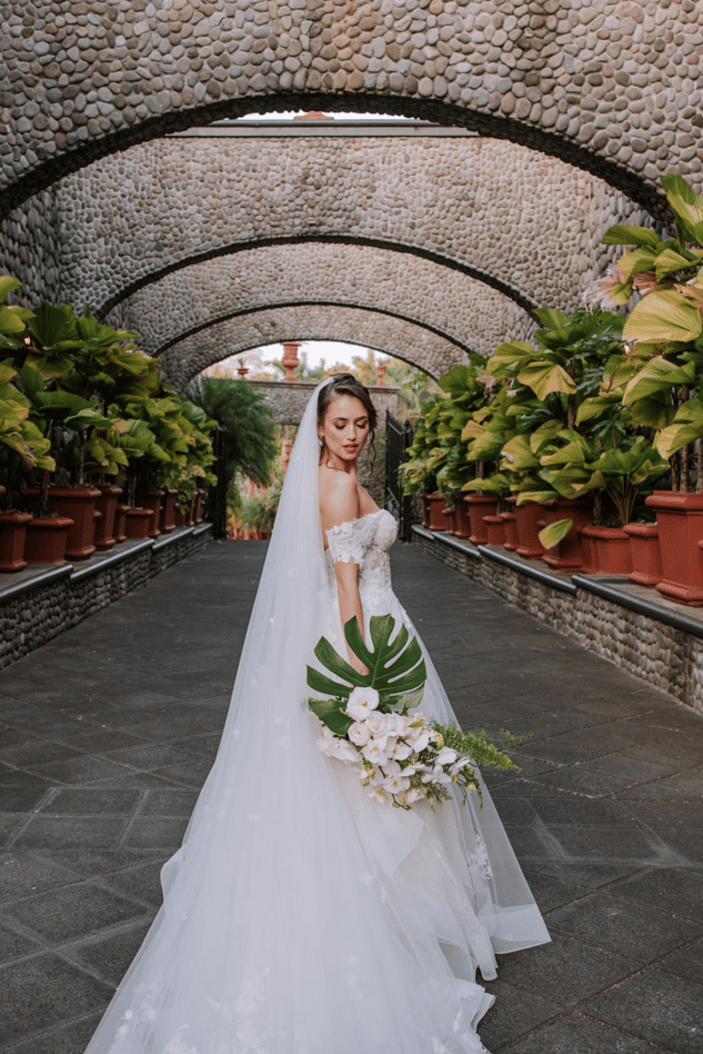 Acacia Florals and Events portfolio 1