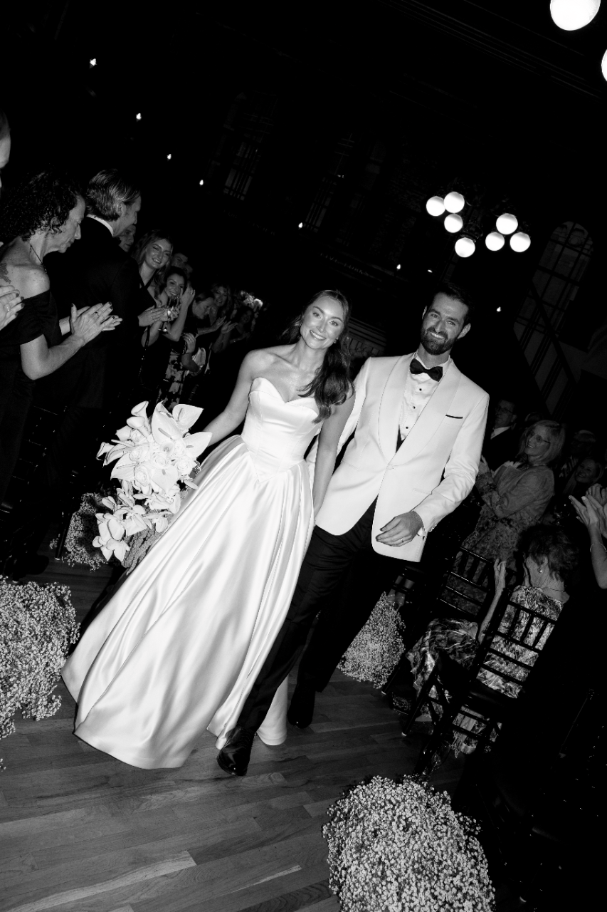 Alexandra Caulfield & David Caulfield's wedding-image-11