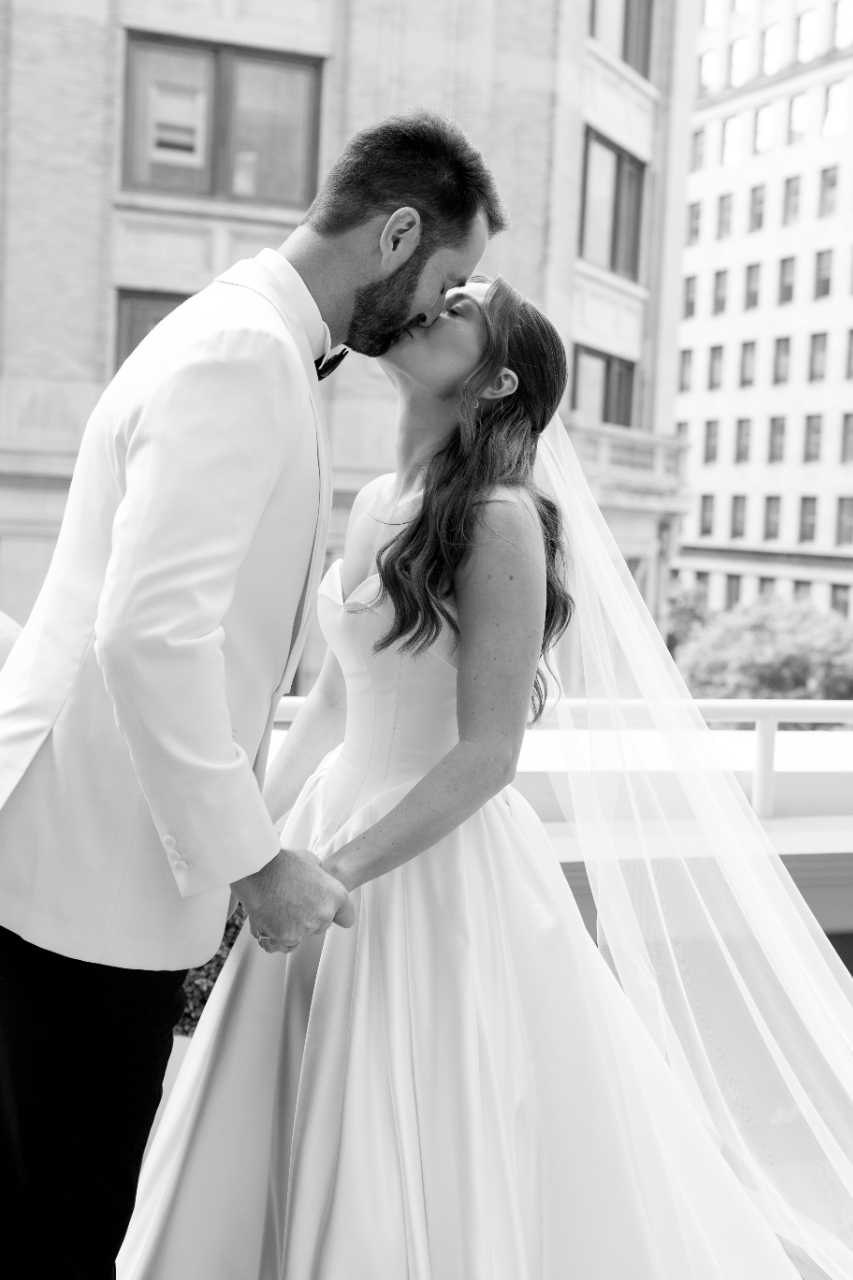 Alexandra Caulfield & David Caulfield's wedding-image-95