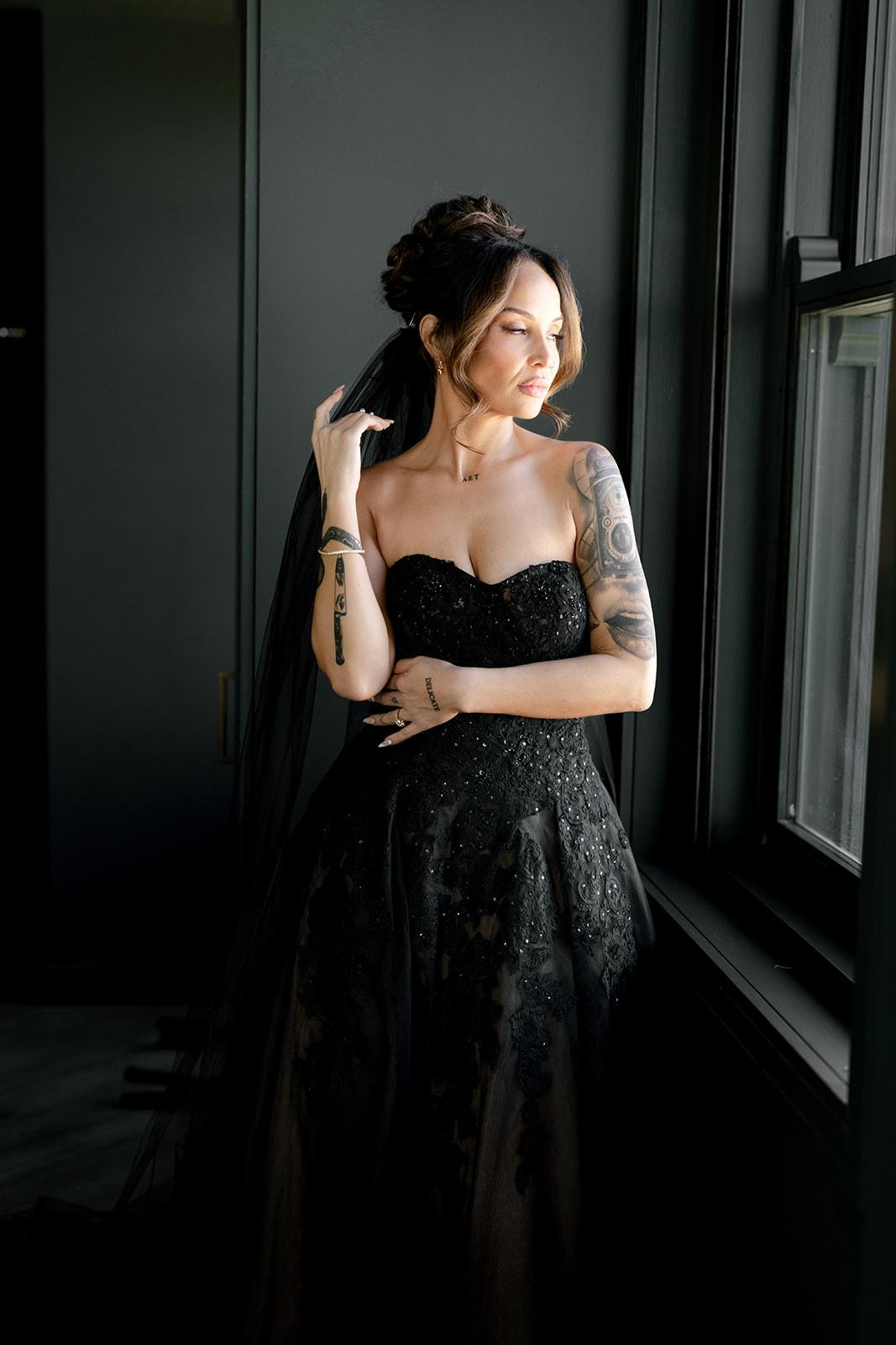 A Non-Traditional Fall Wedding at the Sarabande
