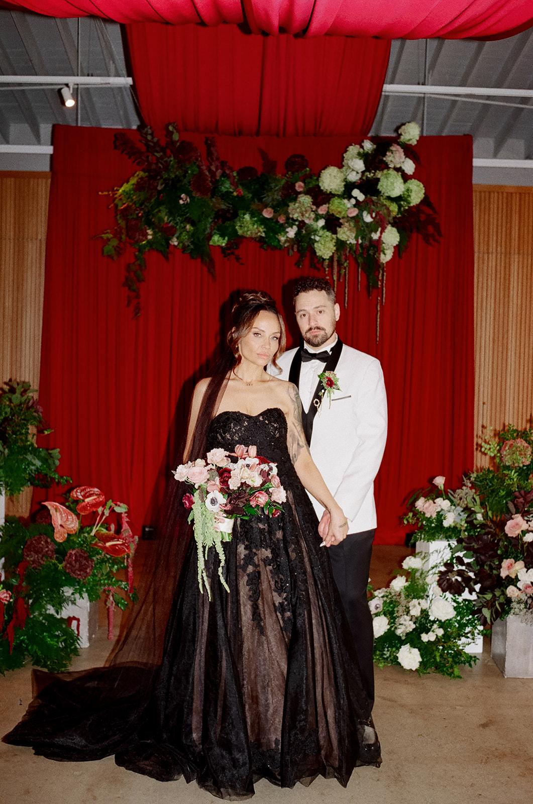 A Non-Traditional Fall Wedding at the Sarabande photo 4