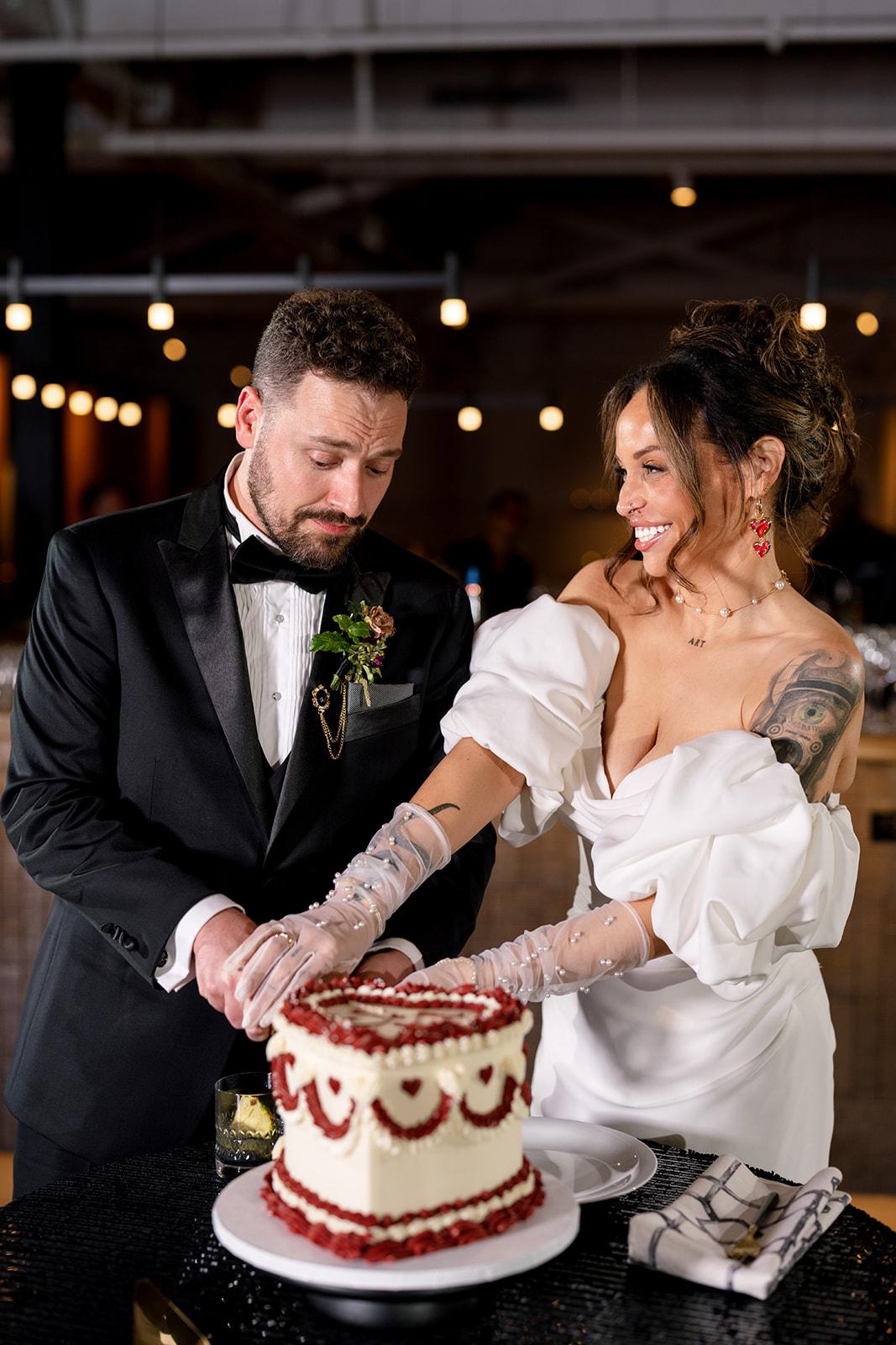 A Non-Traditional Fall Wedding at the Sarabande 16