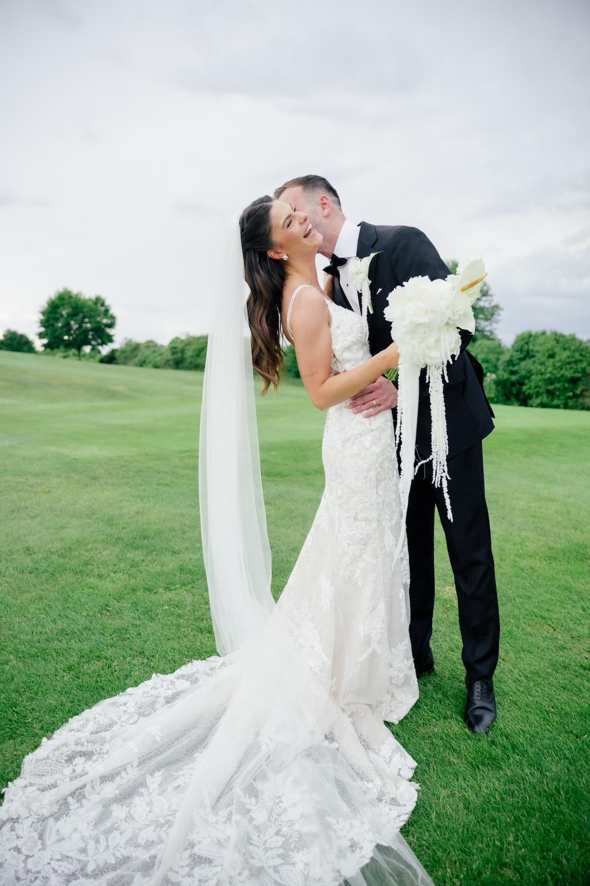 A Classic Spring Wedding at The Garden Villa 26