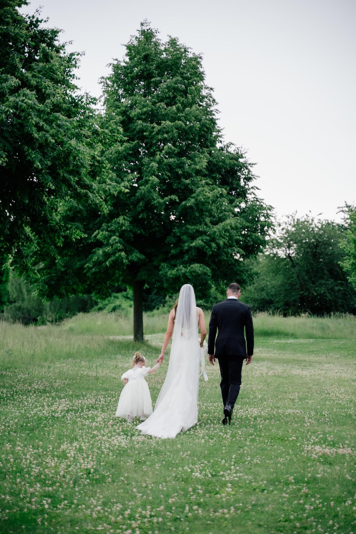 A Classic Spring Wedding at The Garden Villa 43