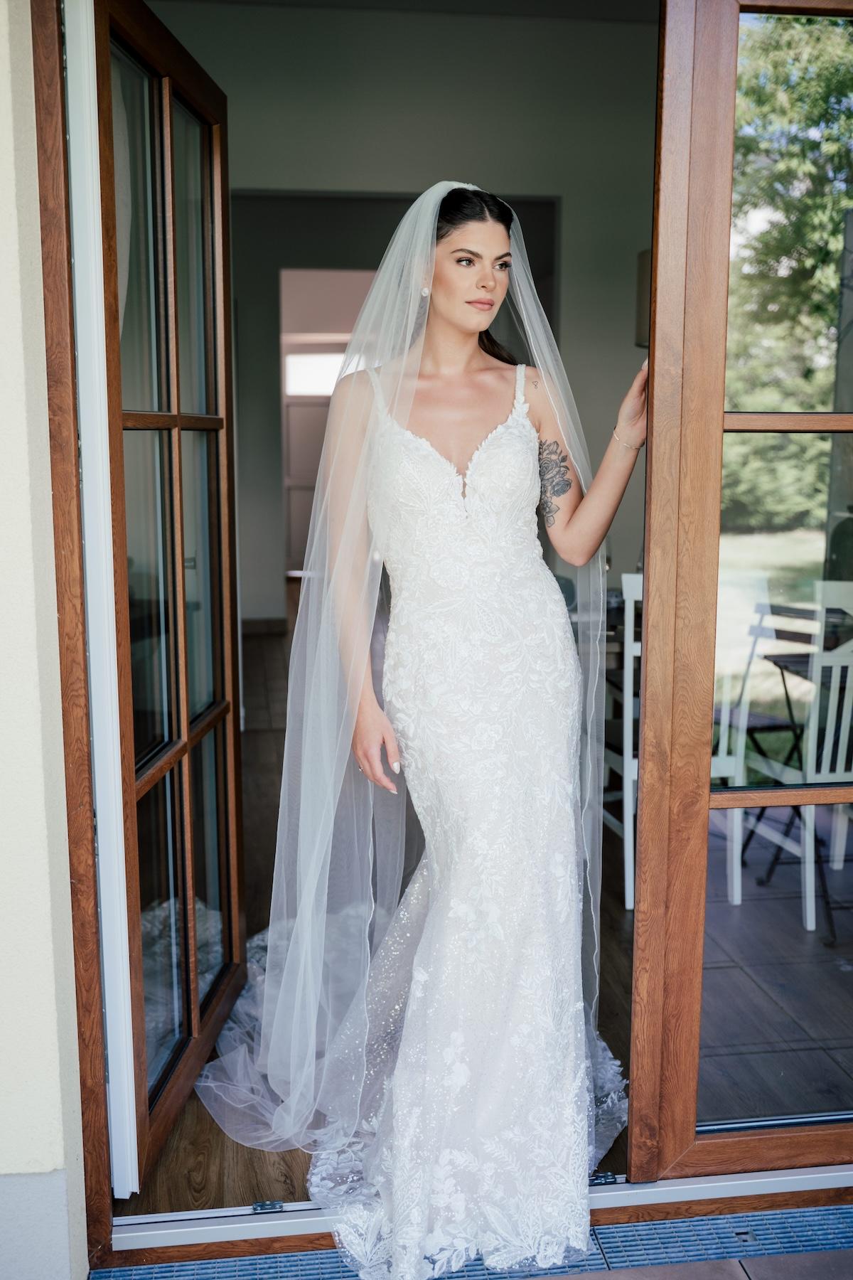 A Classic Spring Wedding at The Garden Villa 29