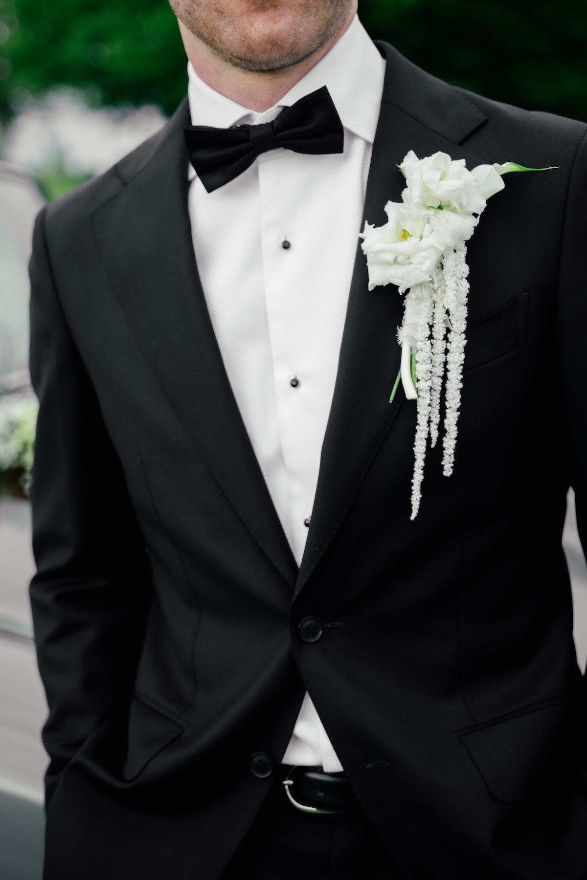 A Classic Spring Wedding at The Garden Villa 6