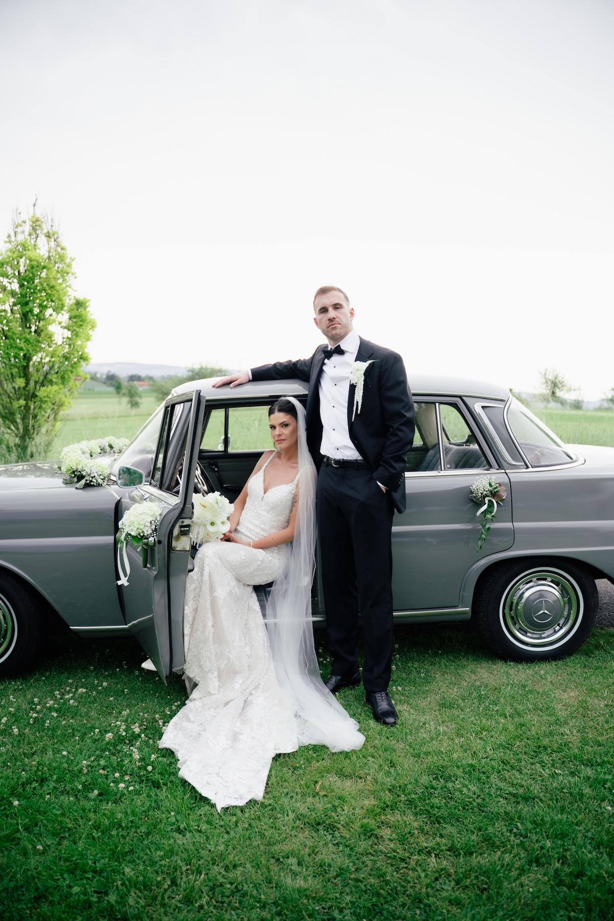 A Classic Spring Wedding at The Garden Villa 34