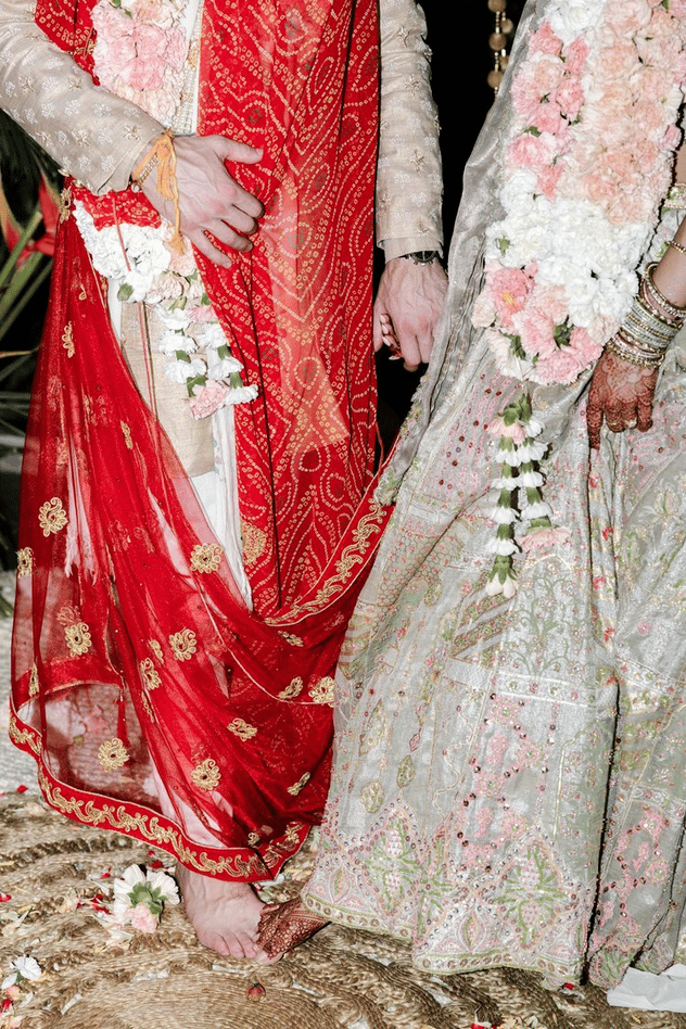 A Non-Traditional Spring Wedding at Hotel Villa Caletas 16