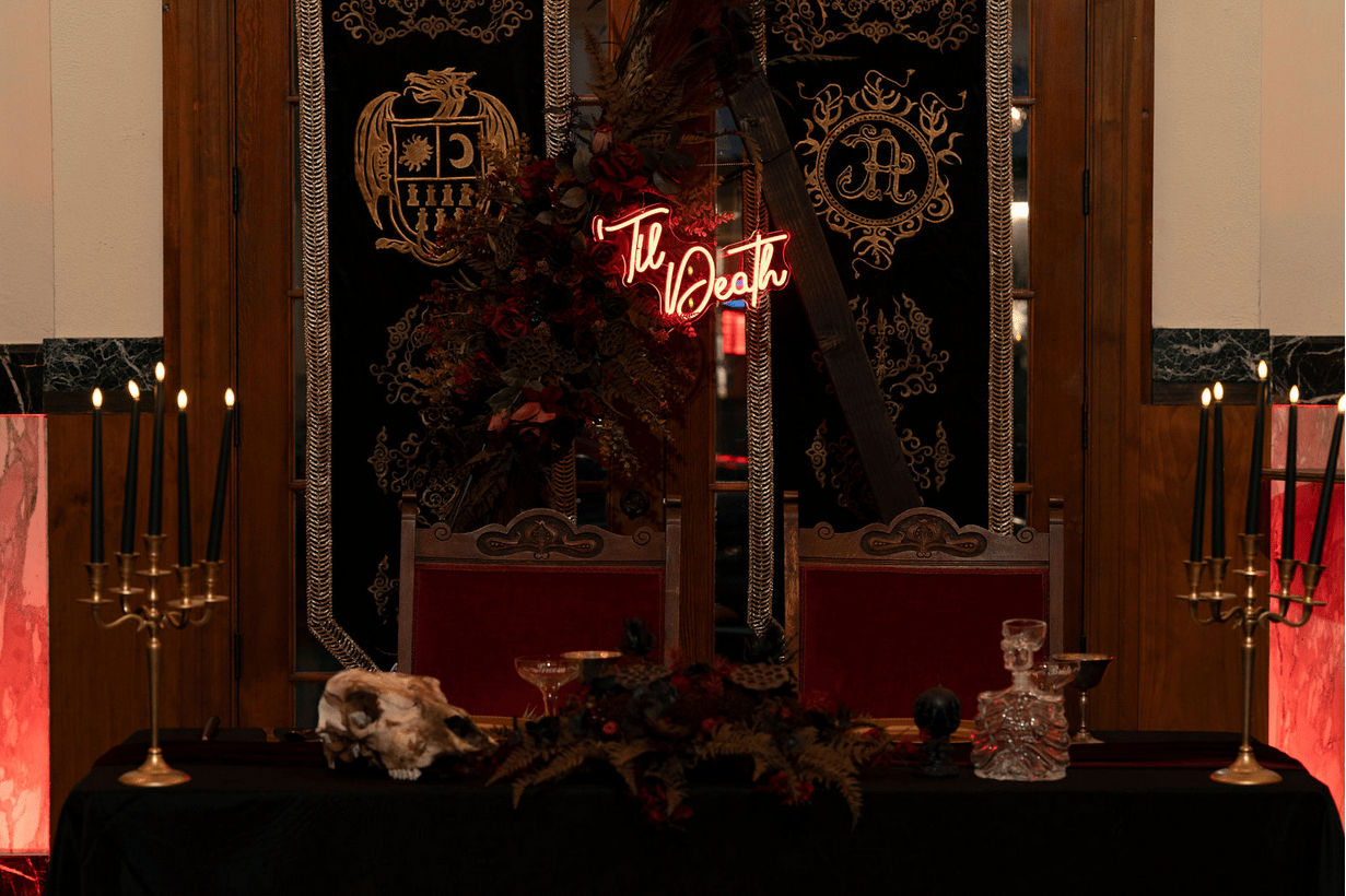 A Non-Traditional Fall Wedding at La Banque de Fleuve 31