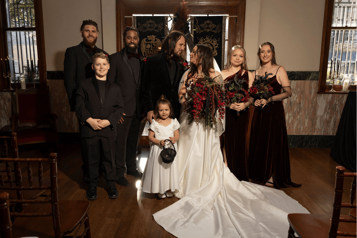 A Non-Traditional Fall Wedding at La Banque de Fleuve 30